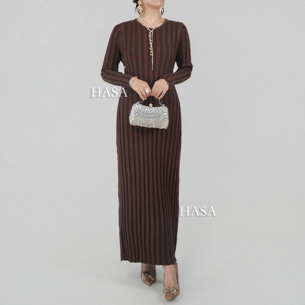 HS0112 Warm Anti-Pilling Ribbed Knit Maxi Dress
