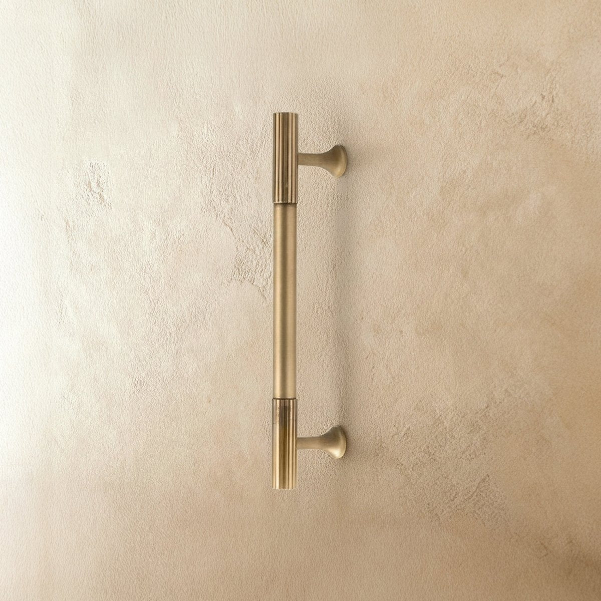 Sean Brass Knob & Pull Bar