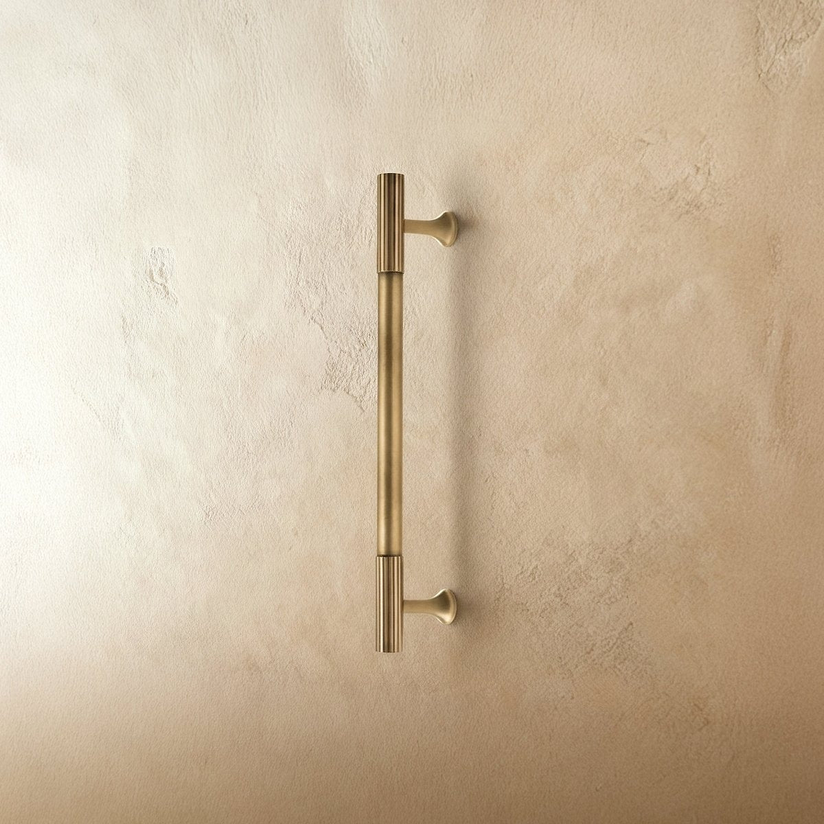 Sean Brass Knob & Pull Bar